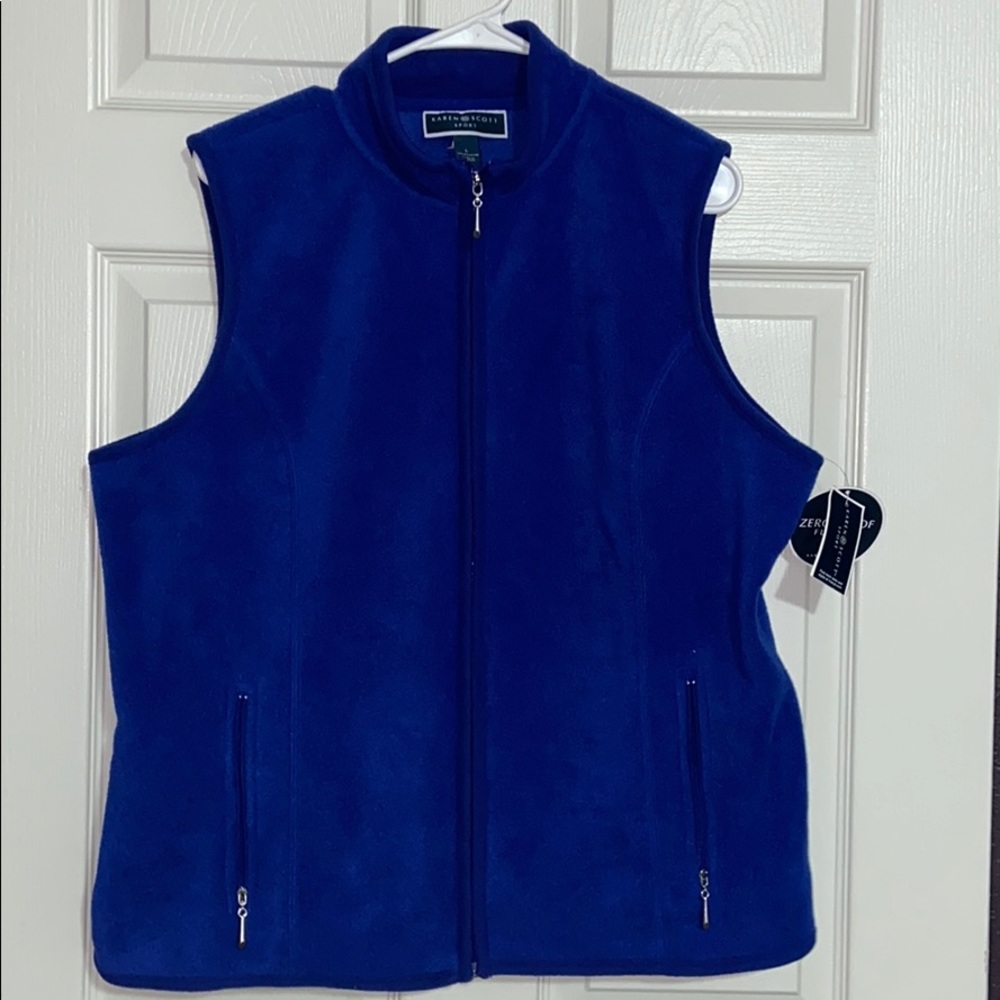 fluffy vest